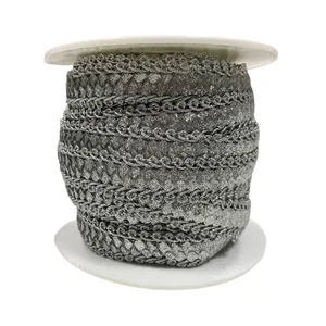 نوار یراق مدل لمه ای حاشیه دو طرف کد 1425 طول 1 متر