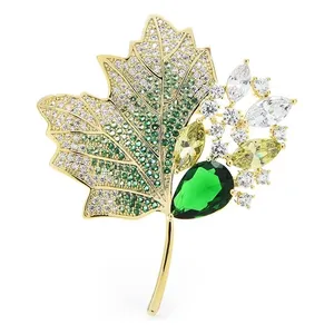 گل سینه زنانه مدل برگ چنار