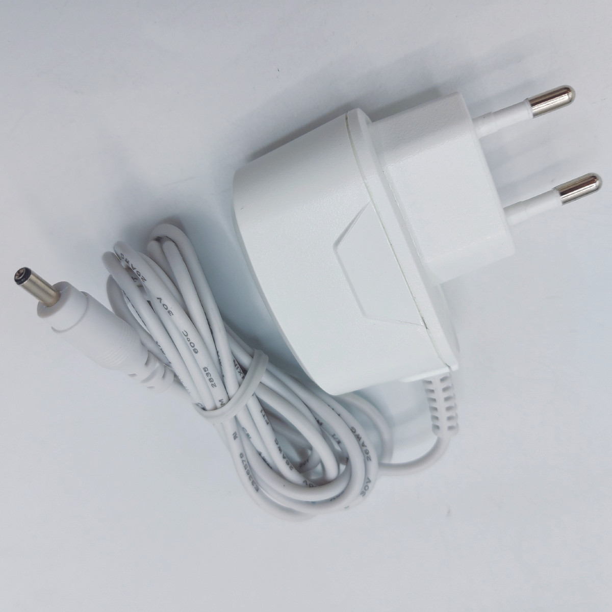 آداپتور 5.1 ولت 0.7 آمپر مدل SL-A14ERB آداپتور 5.1 ولت 0.7 آمپر مدل SL-A14ERB