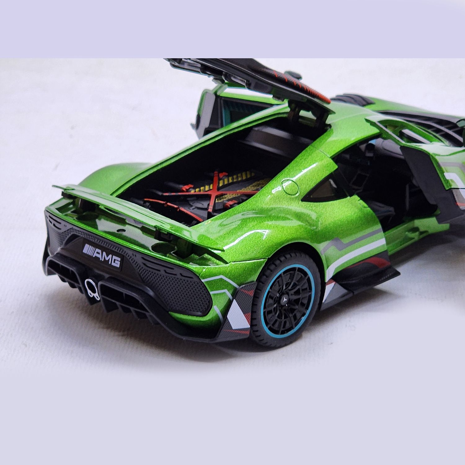 ماشین بازی مدل فلزی عقبکش BENZ AMG -  - 7
