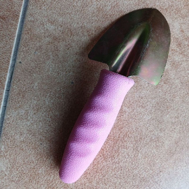 بیلچه مدل LOMANA