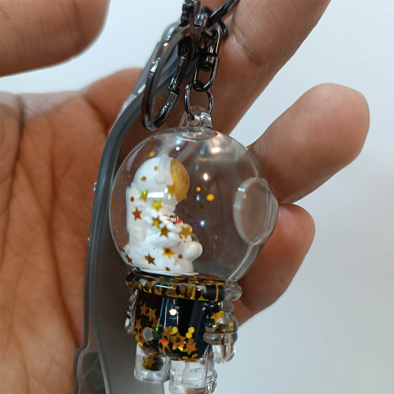 جاکلیدی مدل آکواریومی طرح فضانورد