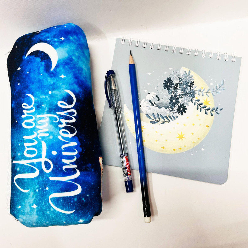 بسته لوازم تحریر مدل ماه و رویا بسته 4 عددی