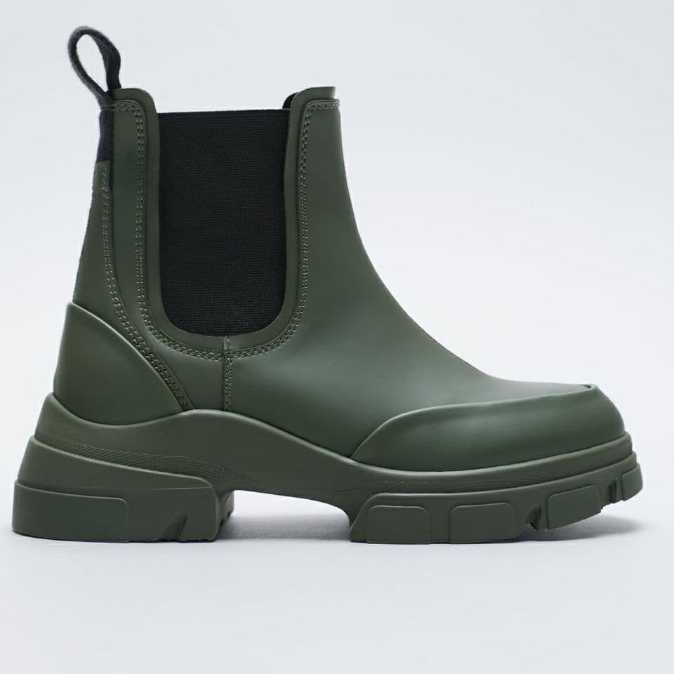 rubberised flatform ankle boots