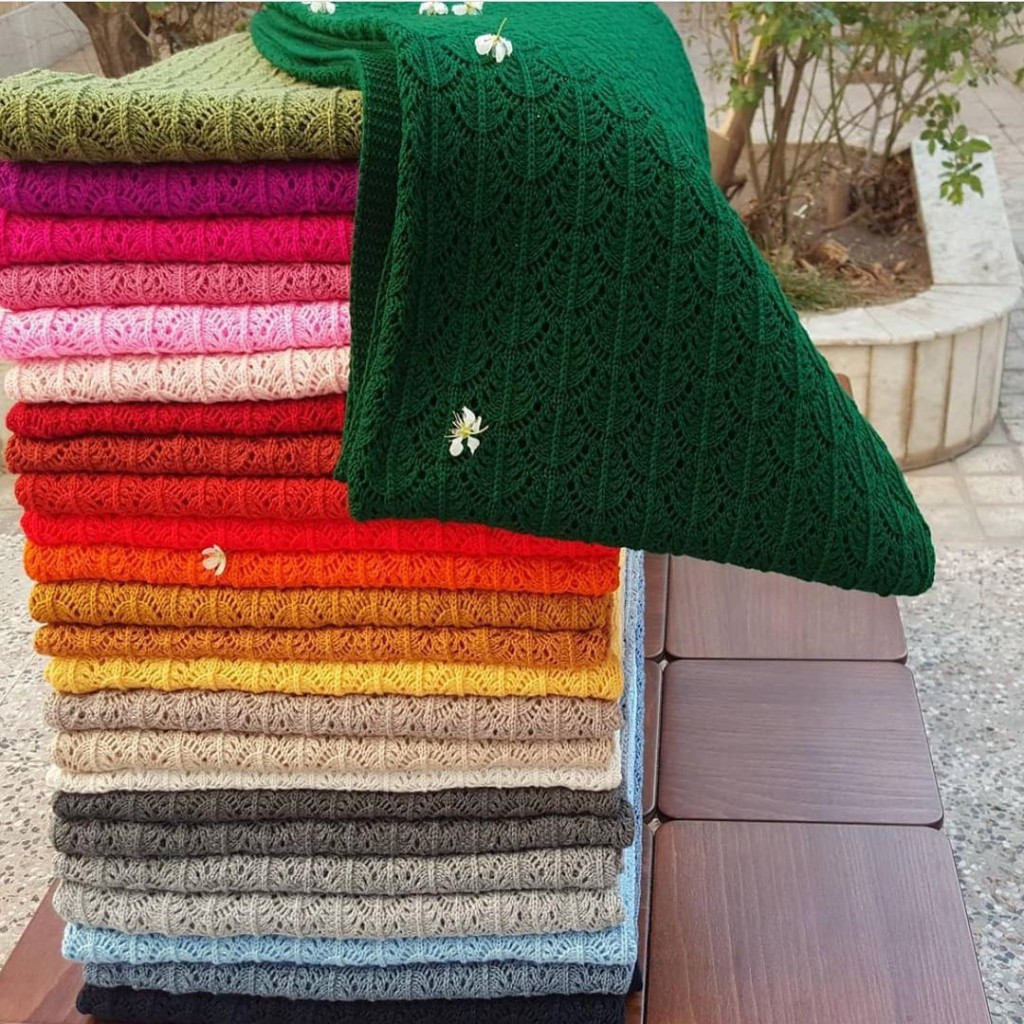 شال مبل مدل بهاری طرح طاووس سایز 170x140 سانتی متر