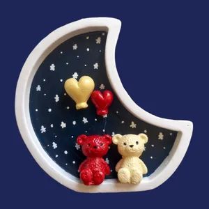 مجسمه مدل خرس عاشق و ماه