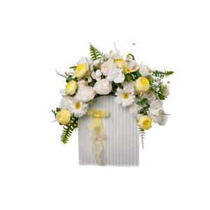 گلدان به همراه گل مصنوعی مدل 047