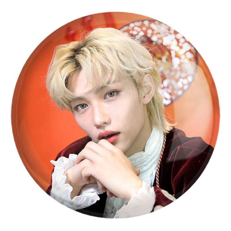 پیکسل خندالو طرح فلیکس گروه استری کیدز Stray Kids کد 11856 مدل بزرگ