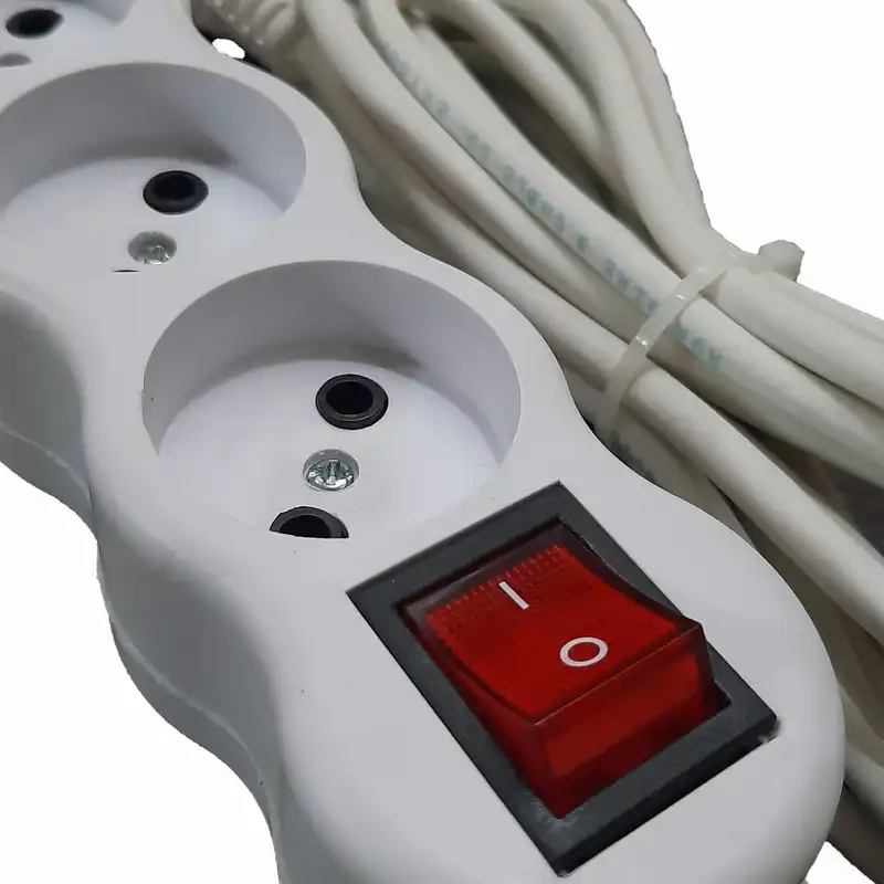 سیم سیار برق مدل تکنوکِر