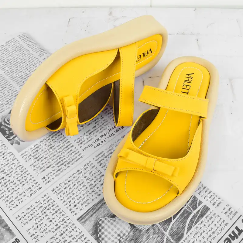 صندل زنانه والمو مدل ایردری کد YW.2940