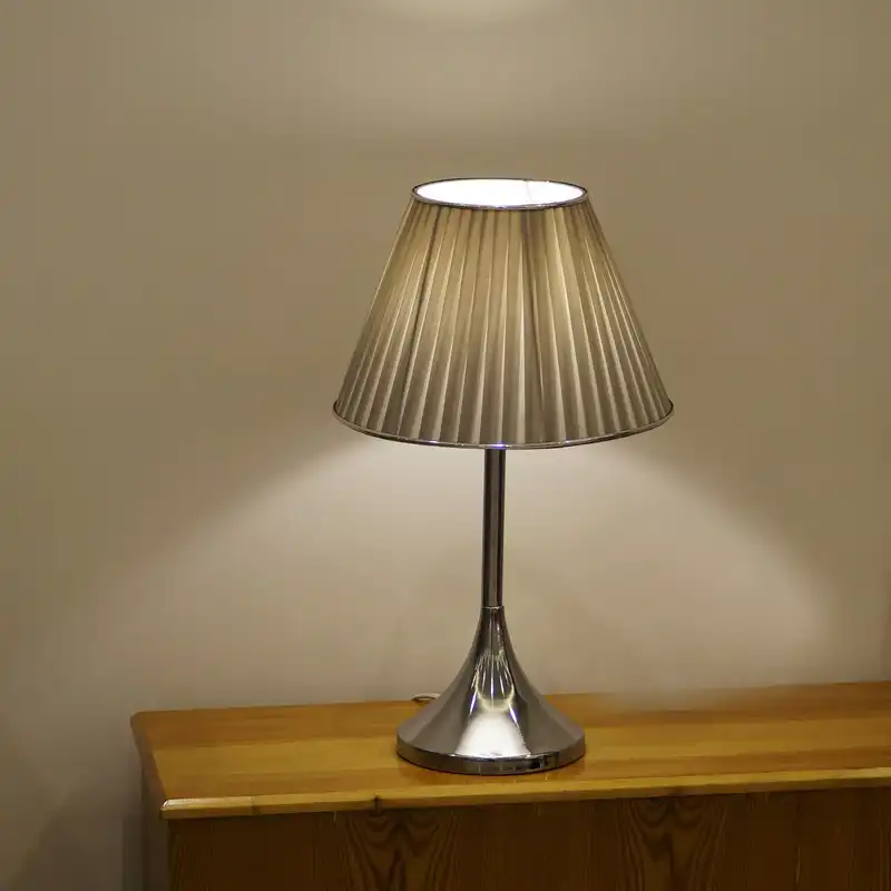 آباژور رومیزی مدل LS1108