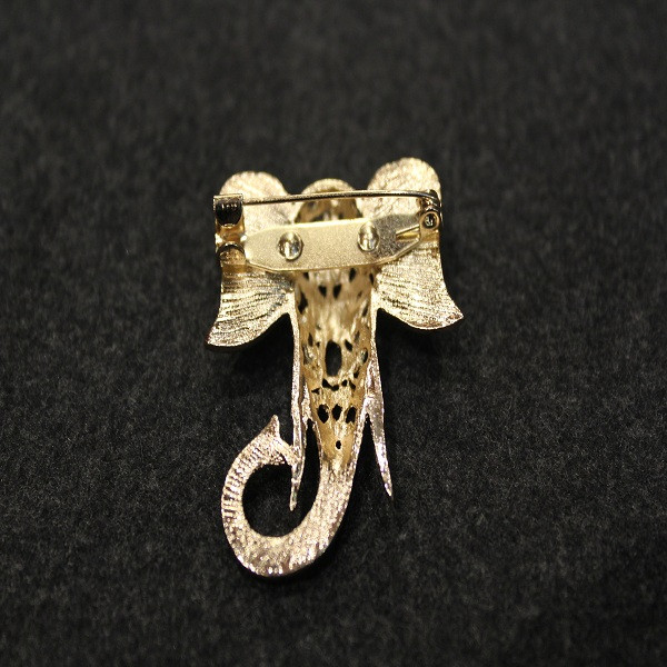 گل سینه زنانه کد Ki 860-2 گل سینه زنانه کد Ki 860-2