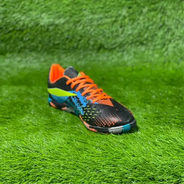 کفش فوتسال مردانه مدل سالنی مسی