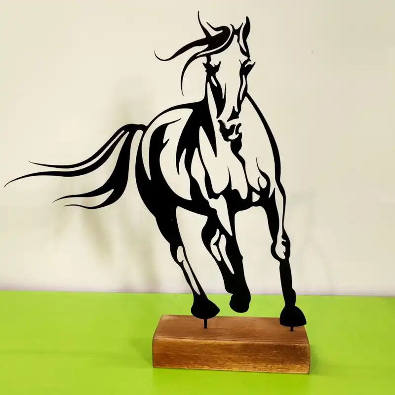 تندیس نیتا متال مدل اسب شبدیز