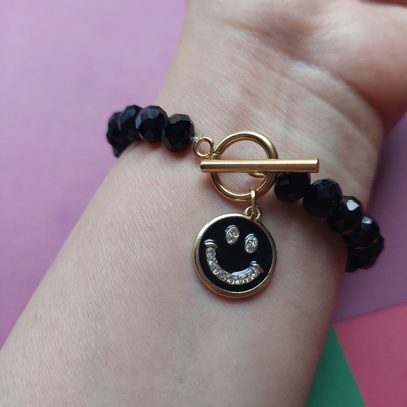 دستبند زنانه مدل آویز طرح صورتک با قفل تی کد HC181