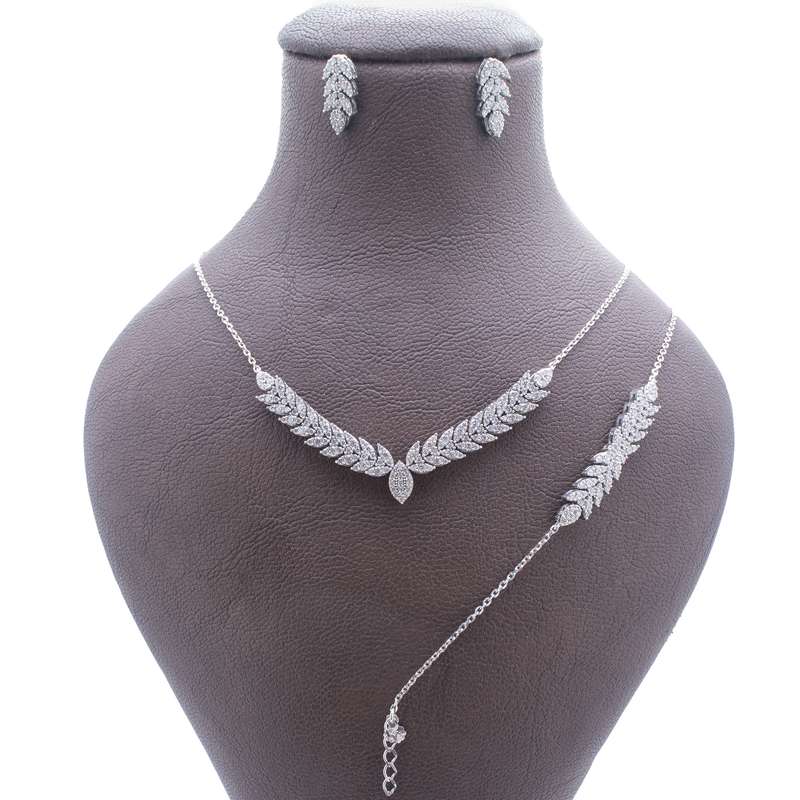 نیم ست نقره زنانه مدل N093