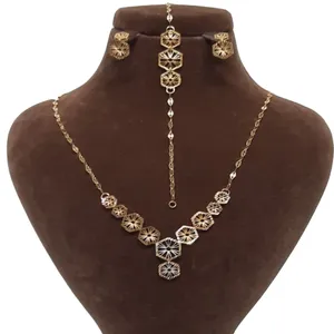 نیم ست طلا 18 عیار زنانه  گالری یارطلا کد SR41