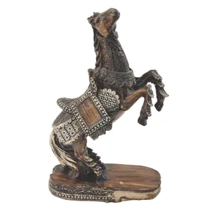 تندیس مدل اسب کد 677