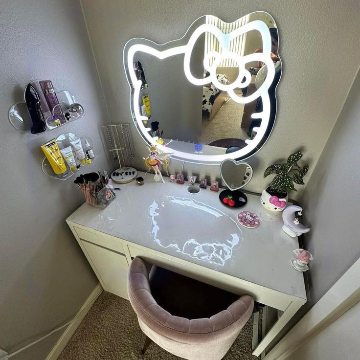 آینه دکوراتیو تارادکور طرح کیتی