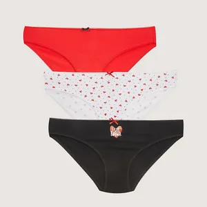 شورت زنانه ال سی وایکیکی مدل S27380Z8 مجموعه 3 عددی