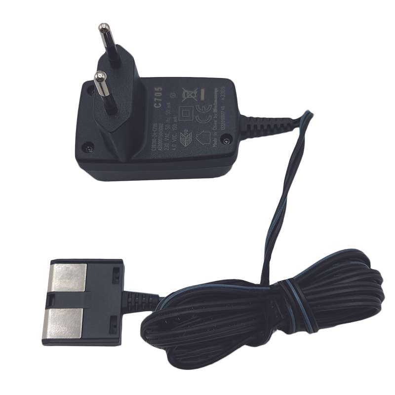 آداپتور 4.0 ولت 0.150 آمپر مدل C705 آداپتور 4.0 ولت 0.150 آمپر مدل C705