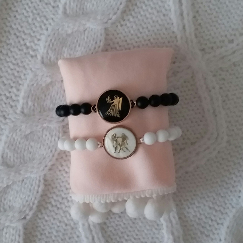 دستبند مدل ماه تولد خرداد و شهریور F39 مجموعه 2 عددی دستبند مدل ماه تولد خرداد و شهریور F39 مجموعه 2 عددی