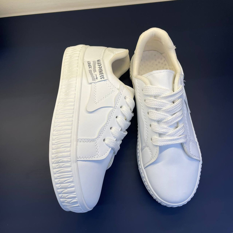 کفش روزمره زنانه مدل ساده