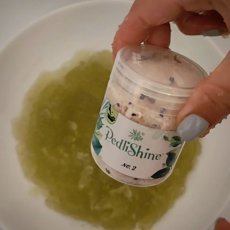 عکس شماره 5 : ژل پدیکور پدی شاین مدل gre وزن 90 گرم به همراه پودر حلال پدی شاین مدل gre وزن 125 گرم