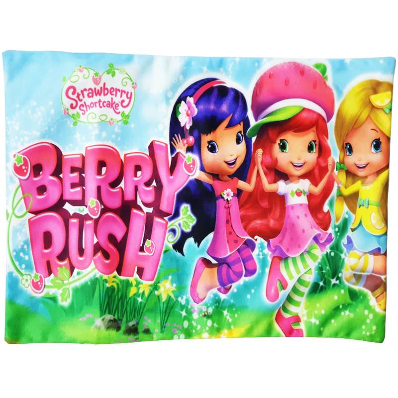 رو بالشی مدل دختر توت فرنگی کد B02