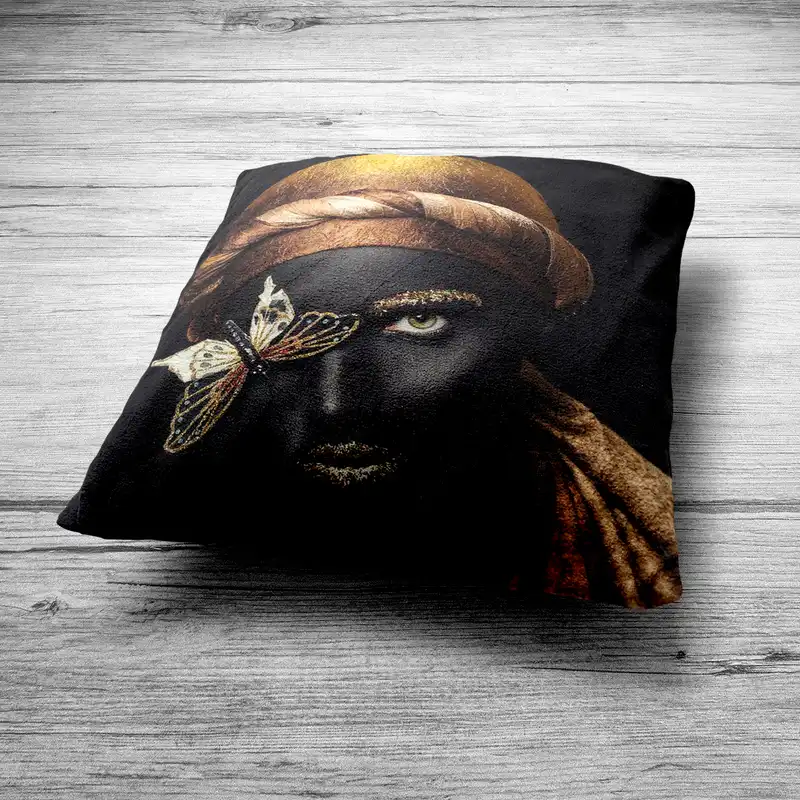 کاور کوسن طرح سیاهپوست مدل co532