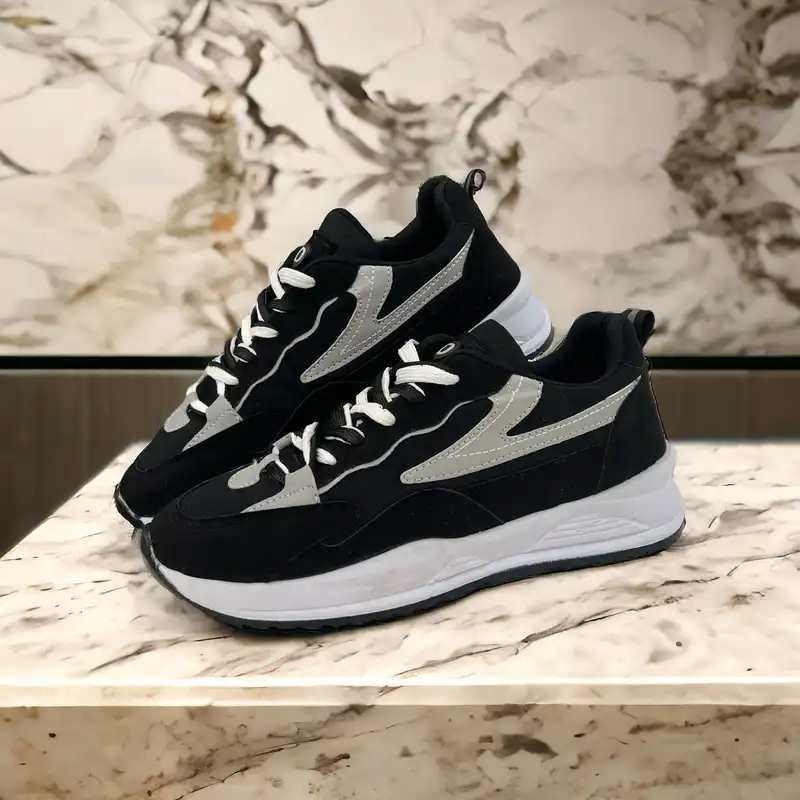 کفش پیاده روی زنانه مدل دیاموند 1