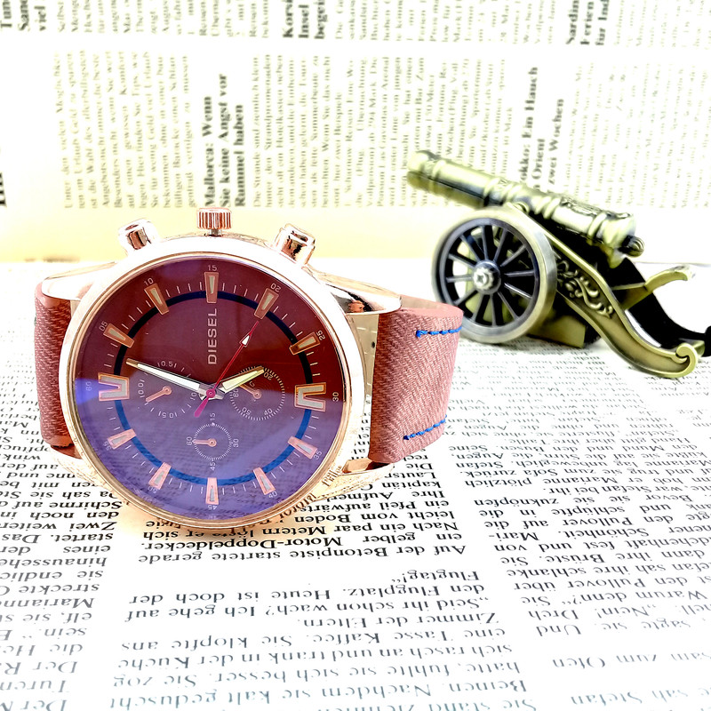 ساعت مچی عقربه‌ای مردانه مدل اسپرت کد DZ8