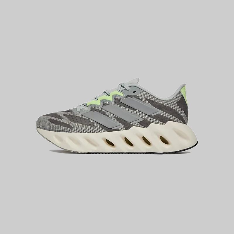 کفش رانینگ مردانه آدیداس مدل ID2635