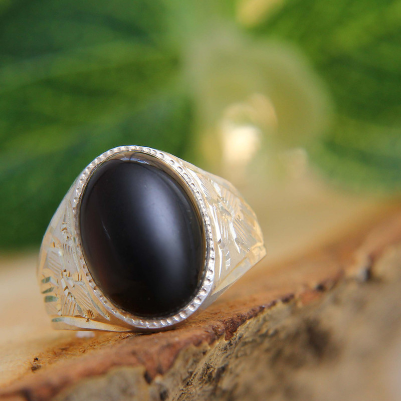 انگشتر نقره مردانه بازرگانی میلادی مدل کلاسیک کد AM_182 انگشتر نقره مردانه بازرگانی میلادی مدل کلاسیک کد AM_182