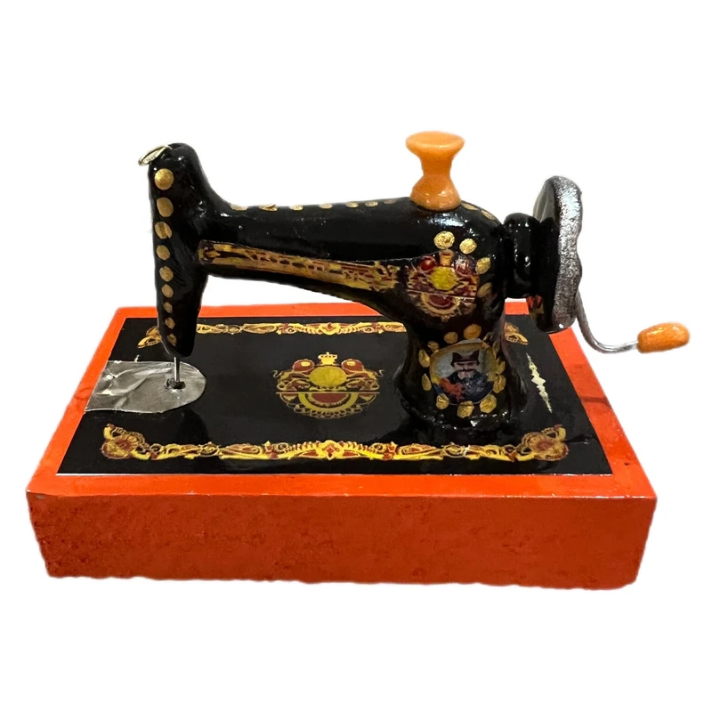 ماکت دکوری مدل چرخ خیاطی نوستالژی