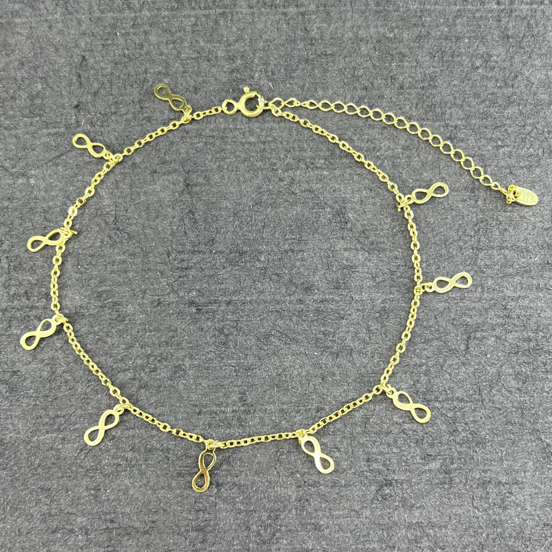 پابند نقره زنانه گیرا مدل 572