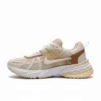 کفش پیاده&zwnj;روی مدل V2k 2025