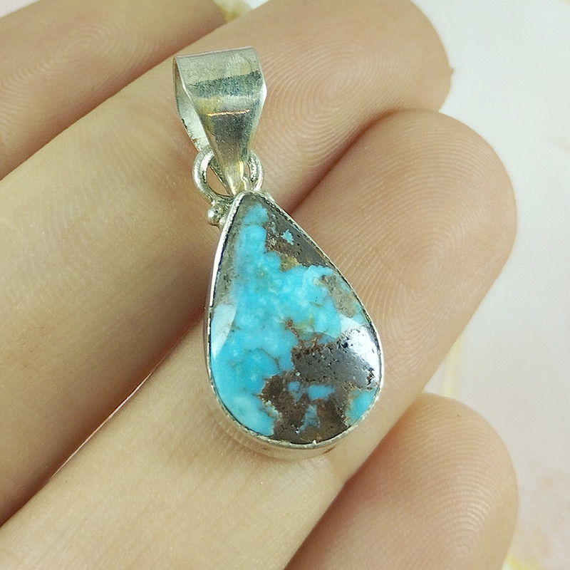 آویز گردنبند نقره زنانه سلین کالا مدل فیروزه نیشابور اصل کد 114 آویز گردنبند نقره زنانه سلین کالا مدل فیروزه نیشابور اصل کد 114