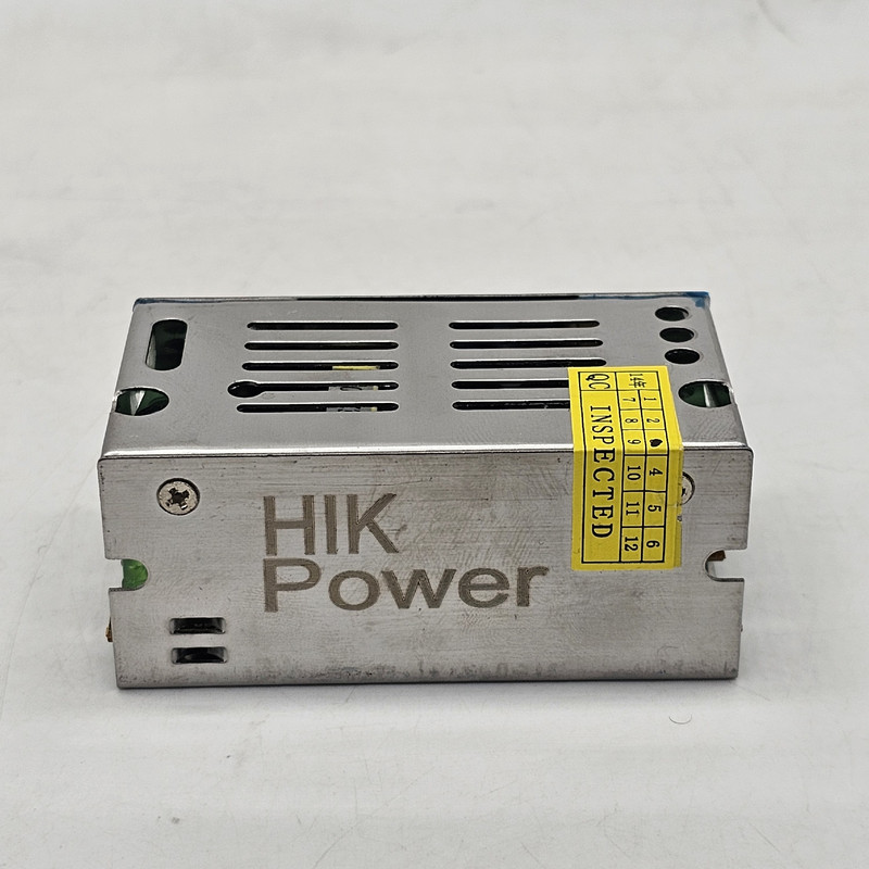 منبع تغذیه 12 ولت 1.5 آمپر هایک پاور مدل RD-12-18 منبع تغذیه 12 ولت 1.5 آمپر هایک پاور مدل RD-12-18