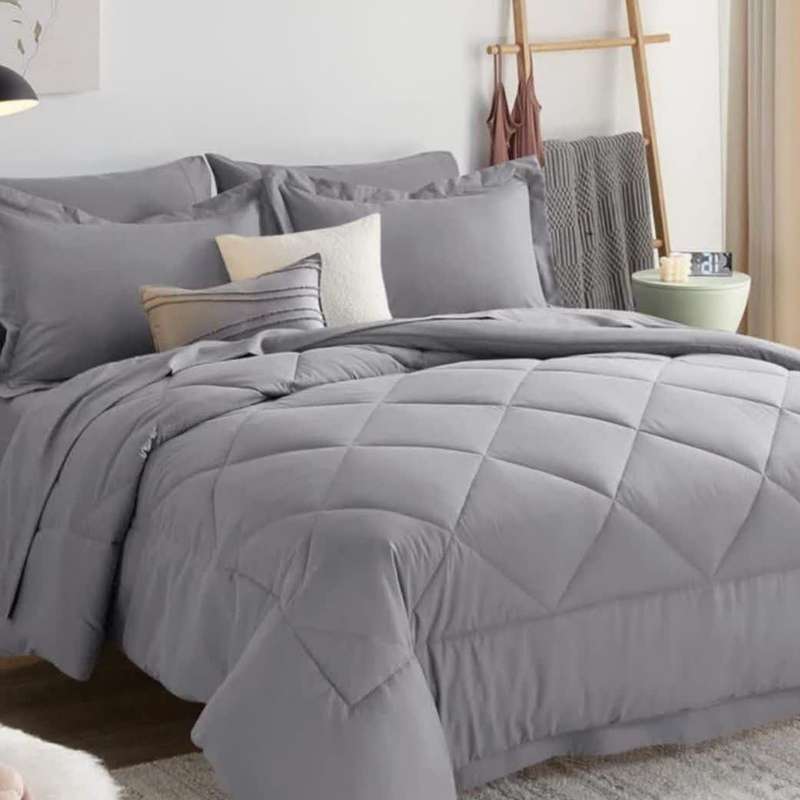 لحاف یک نفره مدل سارینا سایز 220×170 سانتی متر لحاف یک نفره مدل سارینا سایز 220×170 سانتی متر