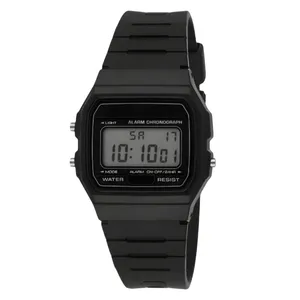 ساعت مچی دیجیتال مدل مینیمال اسپرت کرنوگراف بند پیو کد ۴