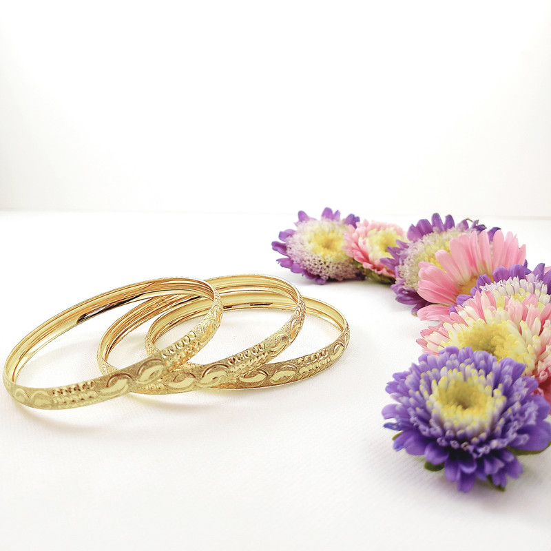 النگو زنانه مدل لایسا کد D10-SIZE1 النگو زنانه مدل لایسا کد D10-SIZE1