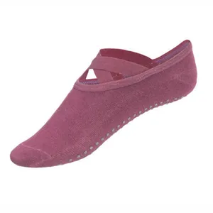 جوراب کالج زنانه اسمارا مدل یوگا کد 11803107