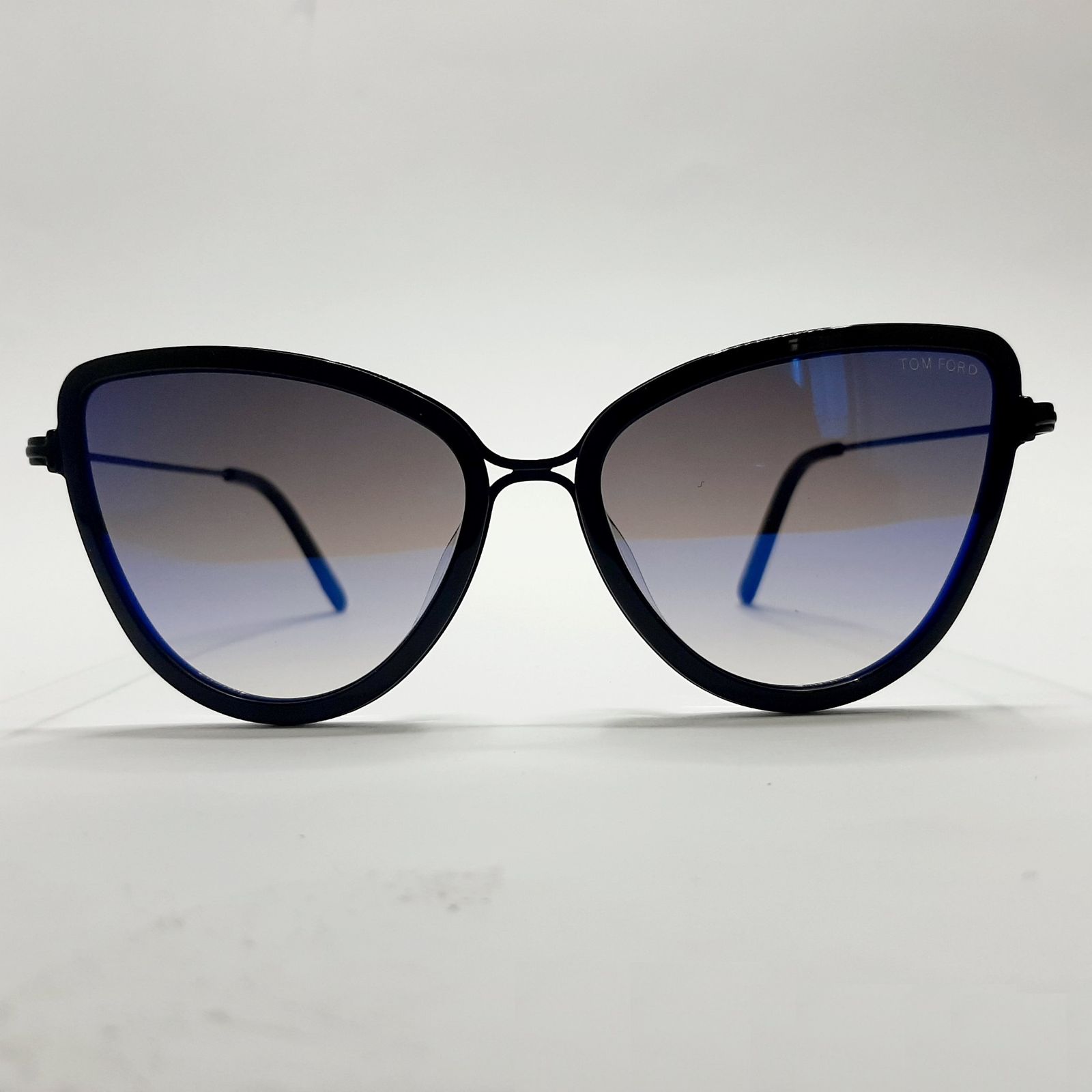 عینک آفتابی زنانه تام فورد مدل FT081435h -  - 3