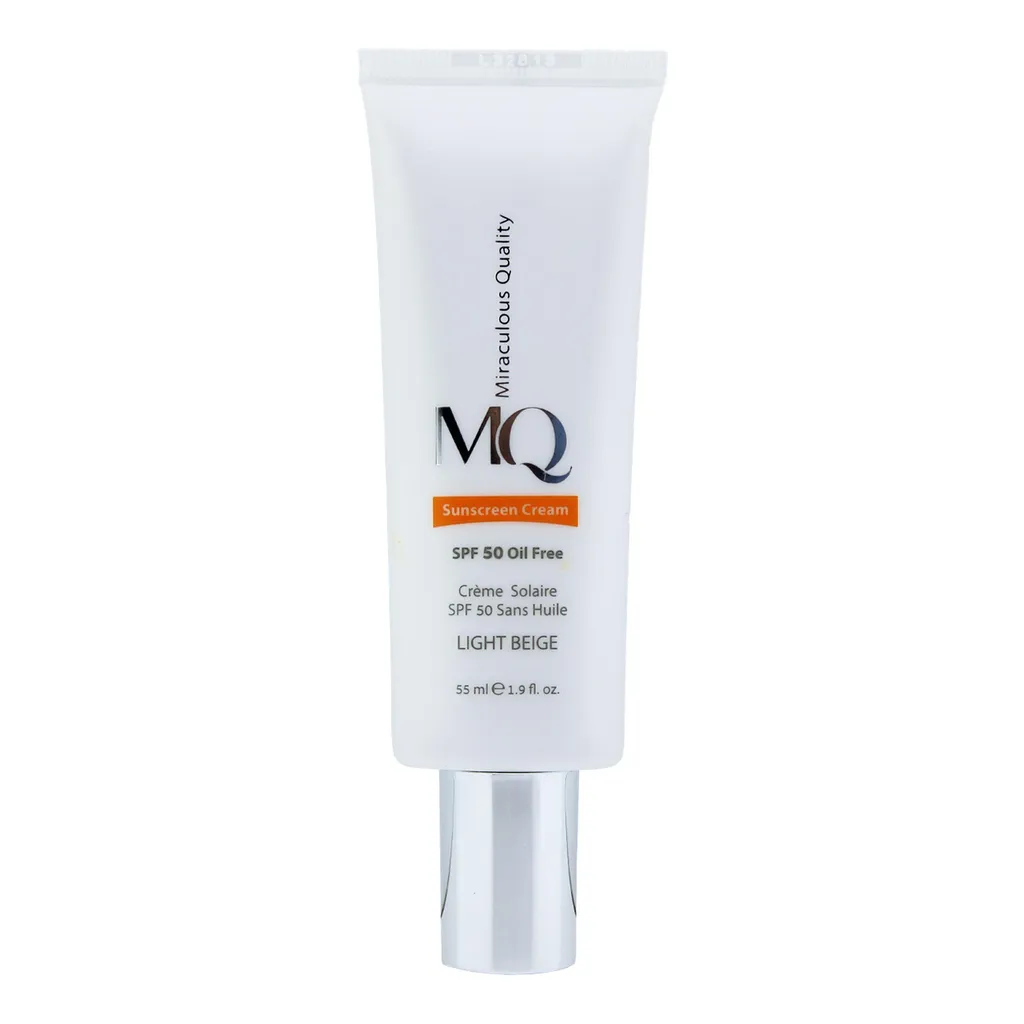 کرم ضدآفتاب رنگی ام کیو SPF50 مدل LIGHT BEIGE، مناسب پوست‌های چرب، حجم 55 میلی‌لیتر
