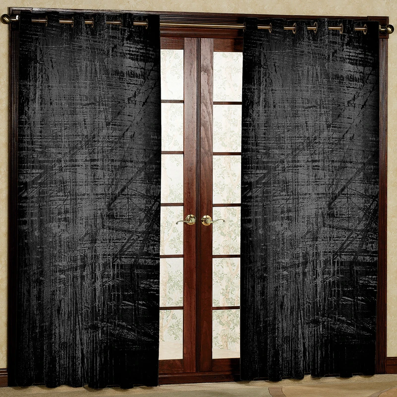 پرده مدل مشکی خط دار مخمل پانچی کد 2195 سایز 200x140 سانتی متر