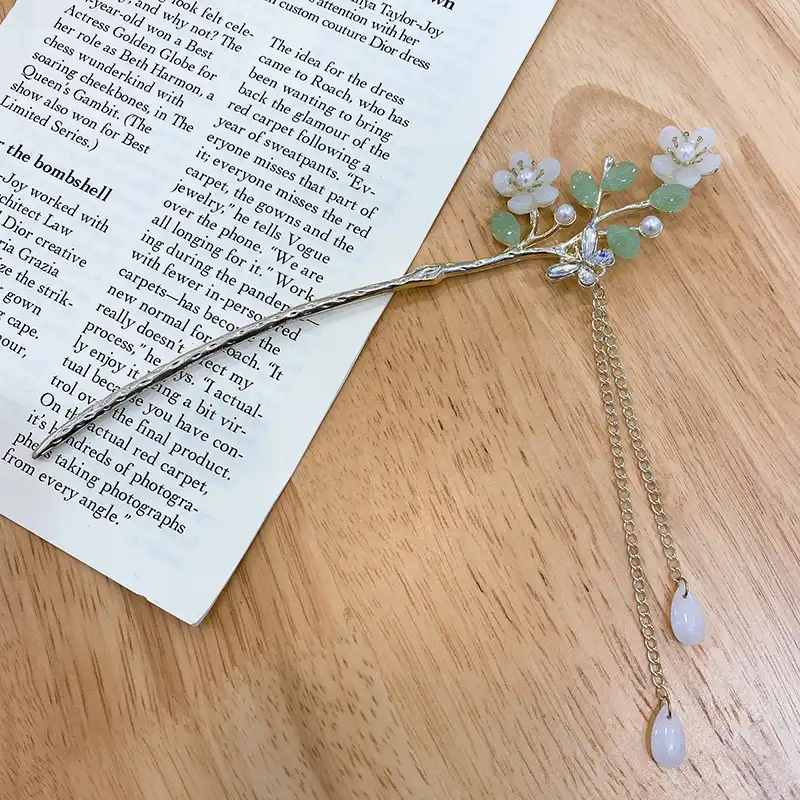 گیره مو زنانه مدل کانزاشی گل ریزان