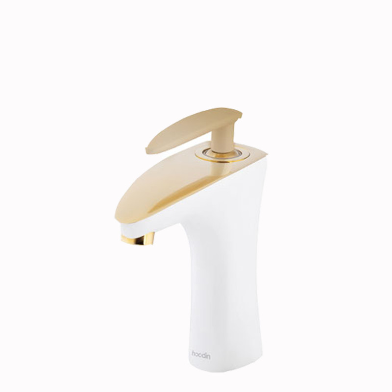 ست شیرآلات هودین مدل بل مجموعه 4عددی ست شیرآلات هودین مدل بل مجموعه 4عددی