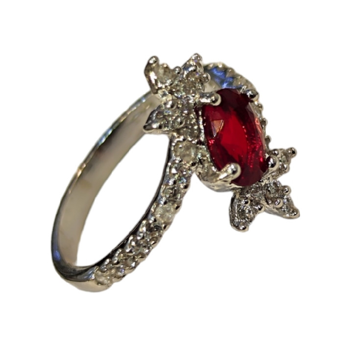 انگشتر نقره زنانه مدل سنگ یاقوت کد 52 انگشتر نقره زنانه مدل سنگ یاقوت کد 52