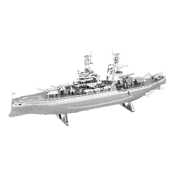 ساختنی مدل USS Arizona